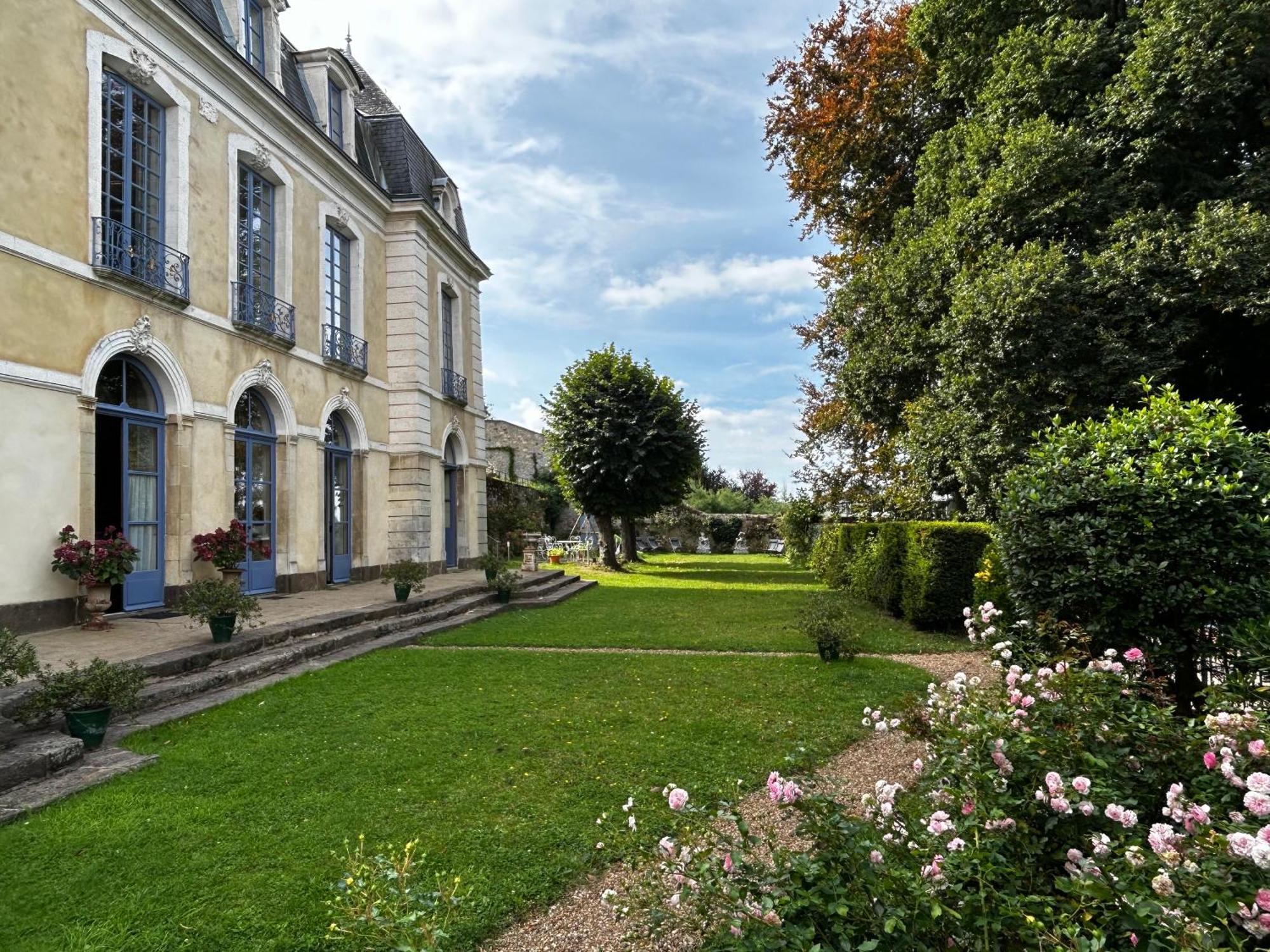 Ferienwohnung Demeure Jousset des Berries Le Mans Exterior foto
