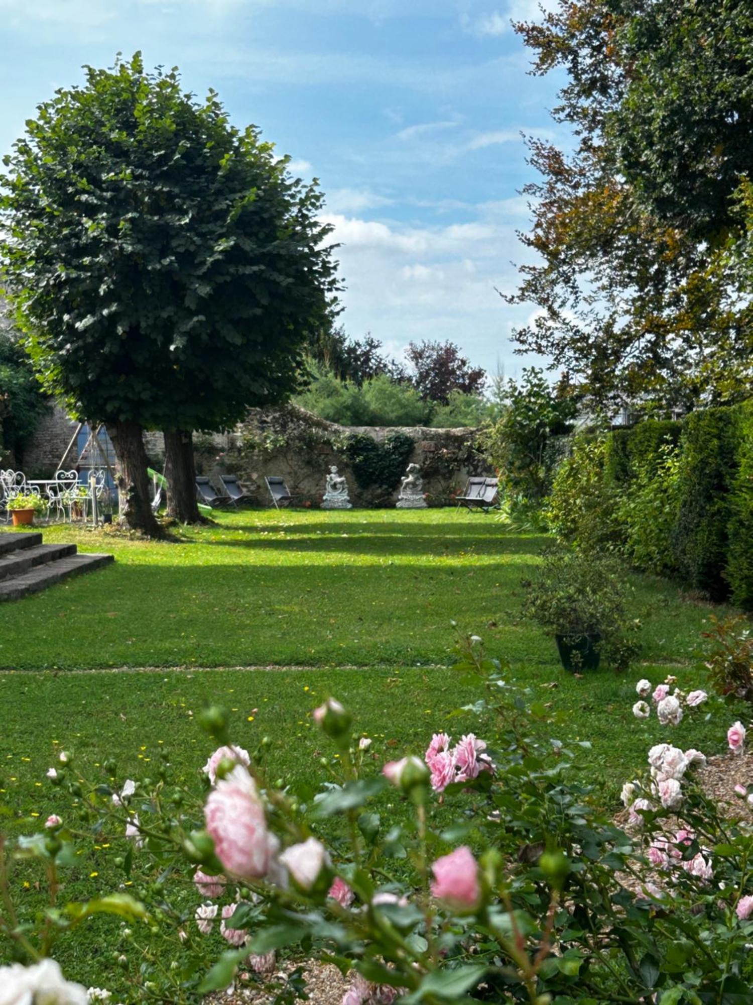 Ferienwohnung Demeure Jousset des Berries Le Mans Exterior foto